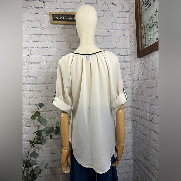 Express button up cream and black trim blouse - Picture 4 of 6